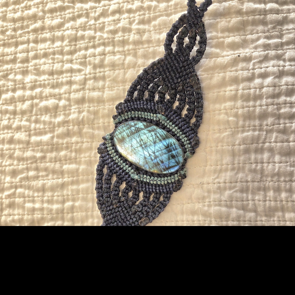 Handwoven Macramé Navy Bracelet with Blue-Green Labradorite Center Stone